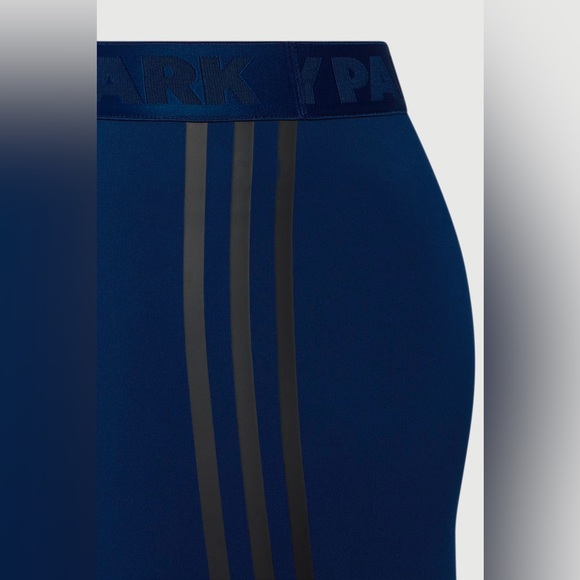 IVY PARK & Adidas 'Halls of Ivy' Mens performance tights - Picture 2 of 4